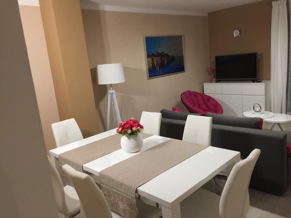 Apartment Villa Baric 4412 ロヴィニ エクステリア 写真