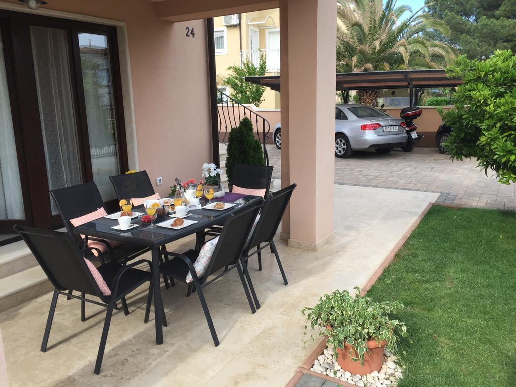 Apartment Villa Baric 4412 ロヴィニ エクステリア 写真