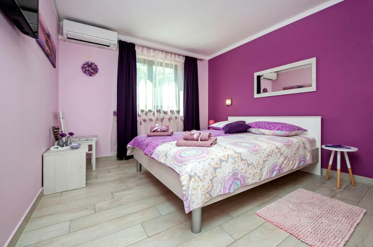 Apartment Villa Baric 4412 ロヴィニ エクステリア 写真